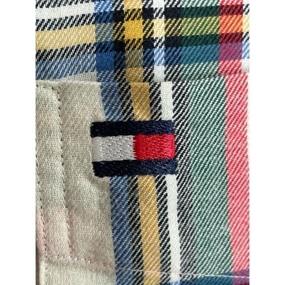 Tommy Hilfiger Tartan Plaid Flannel Button Down Shirt Size Large - Picture 3 of 6